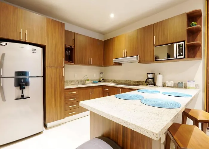 Selvanova Coto8 10min Beach,gyms,pools,wifi 200mb *