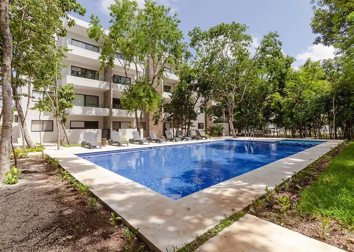 Selvanova Coto8 10min Beach,gyms,pools,wifi 200mb Сasa de vacaciones Playa del Carmen